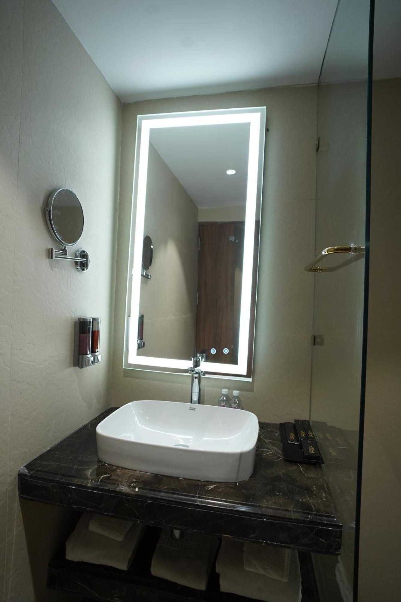 Ornate Hotel 5*